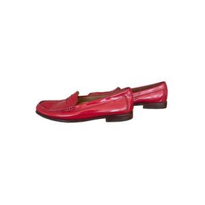 Weejuns Women's Red Solid Slip On Almond Toe Leather Loafer Size 7